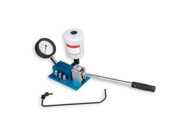 ТЕСТЕР ДЛЯ ПРОВЕРКИ ДИЗЕЛЬНЫХ ФОРСУНОК CAR-TOOL CT-095A