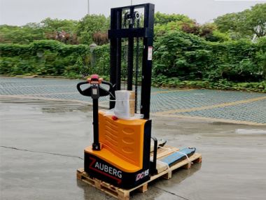 Электроштабелер Zauberg CDD15-30J